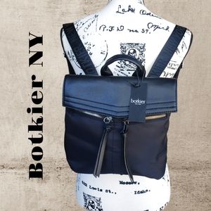 🌸NEW🌸BOTKIER NY🌸Black Purse/Backpack🌸